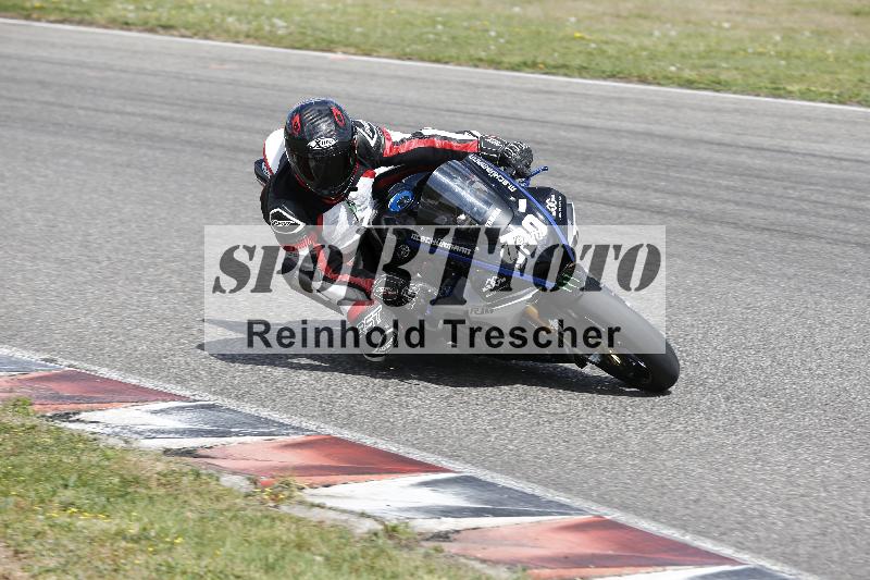 /Archiv-2025/05 14.04.2025 Plüss Moto Sport ADR/Freies Fahren/900